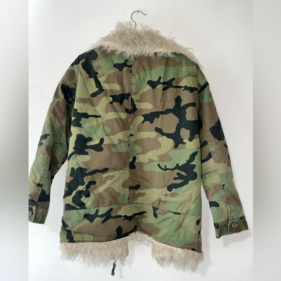 Topshop Camo Faux Fur Lined Jacket - Size: 10 - Picture 6 of 10